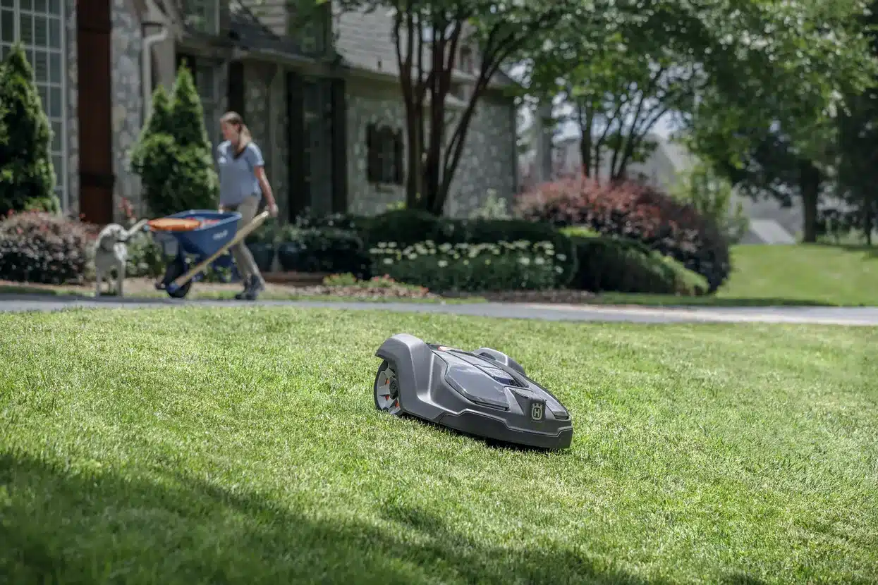 How Can Robot Mowers Save You Time?