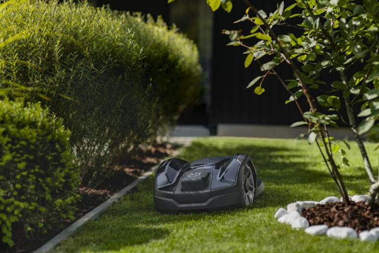 Husqvarna AUTOMOWER 310E NERA WITH EPOS PLUGINKIT Platts Robotics