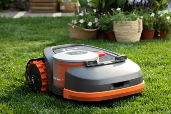 segway-h1500e-garden-2